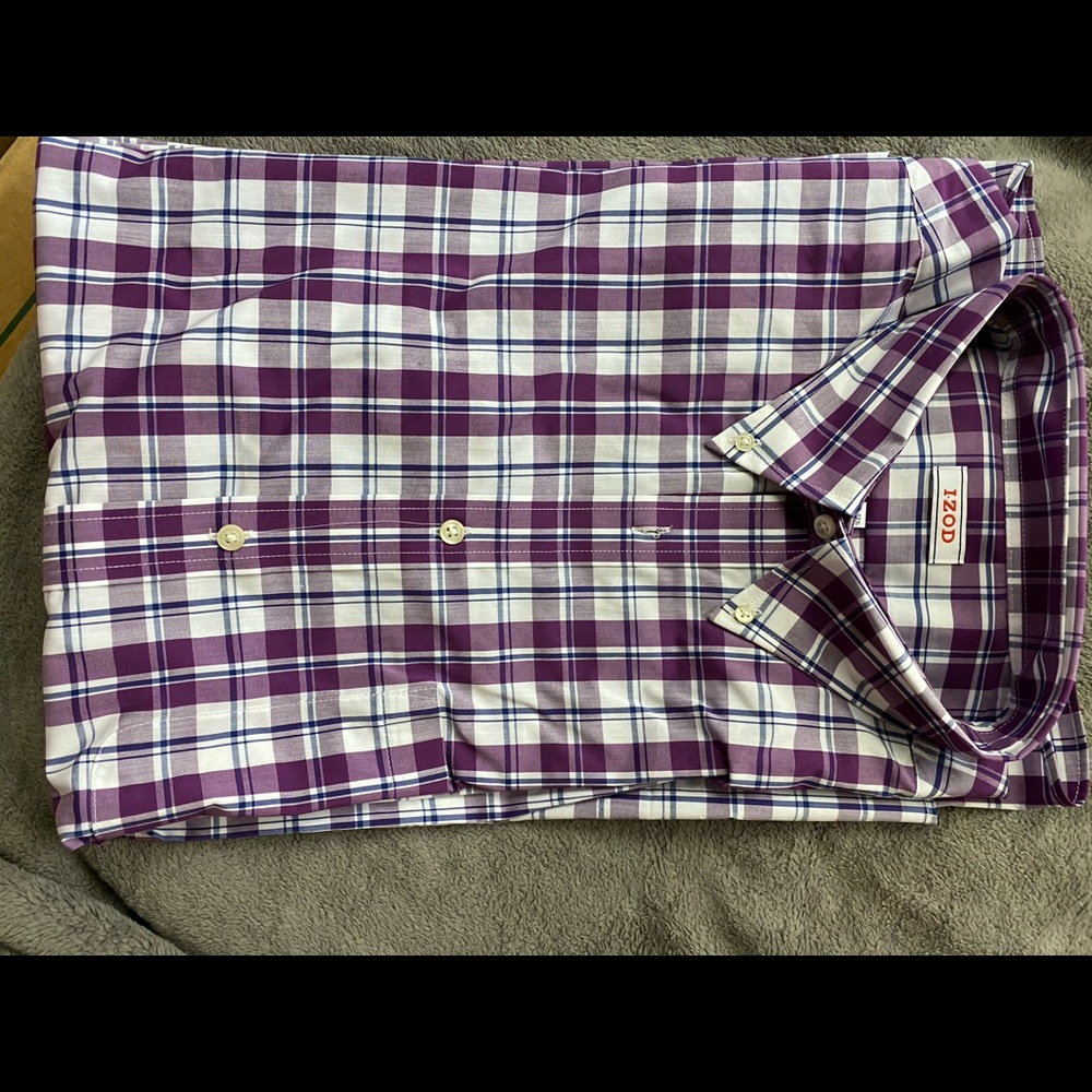 IZOD men’s Button down